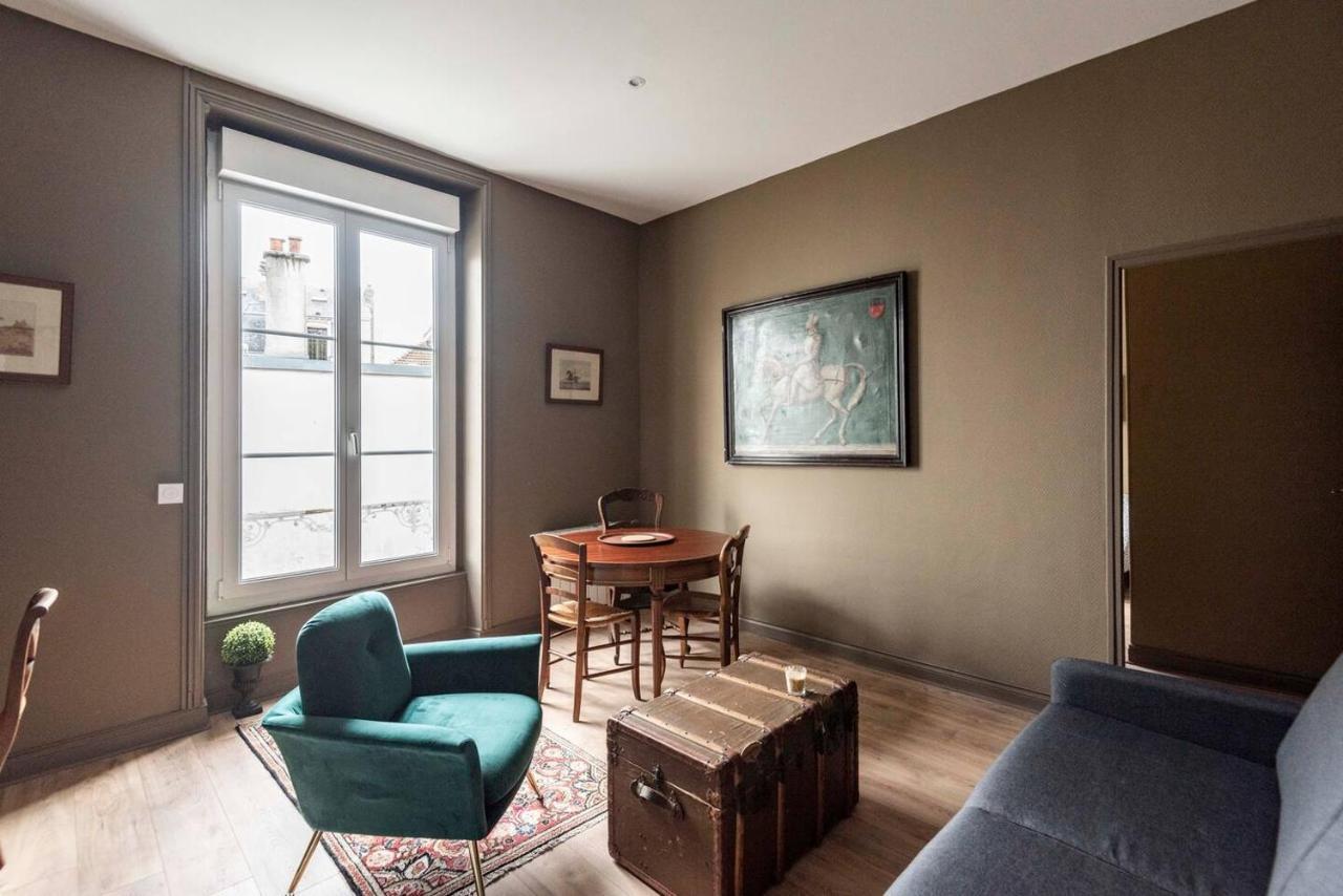 Suites Du General Leclerc Реймс Екстериор снимка