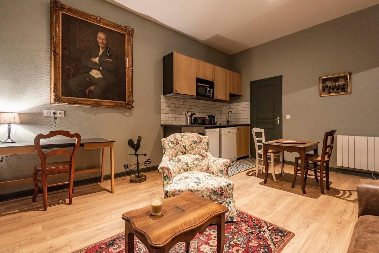 Suites Du General Leclerc Реймс Екстериор снимка