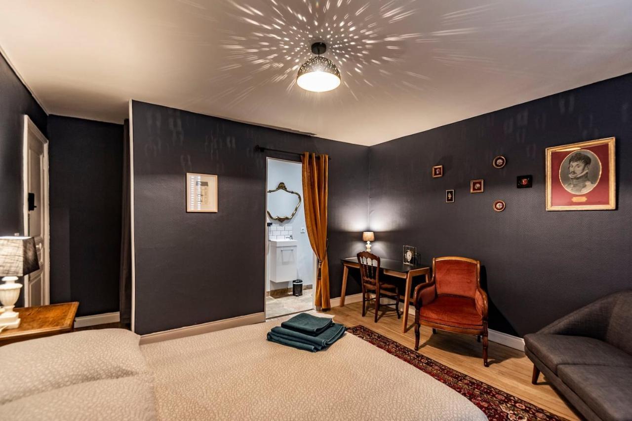 Suites Du General Leclerc Реймс Екстериор снимка