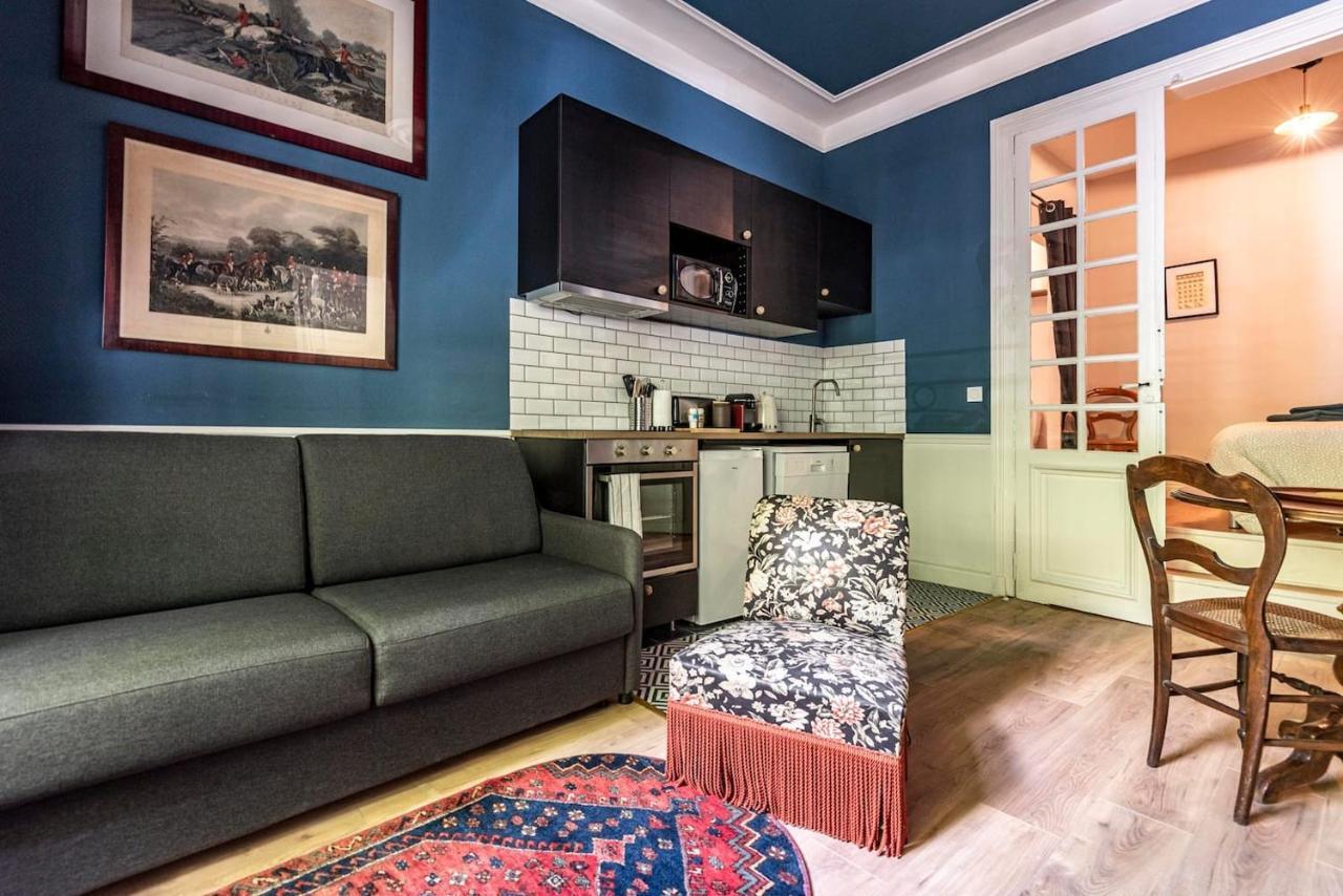 Suites Du General Leclerc Реймс Екстериор снимка